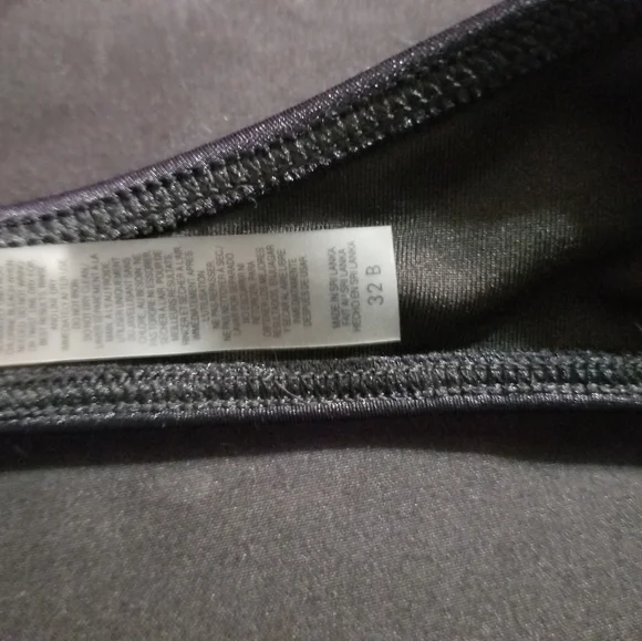 SEXY WHITE BOW BLACK BIKINI TOP - Picture 2 of 3